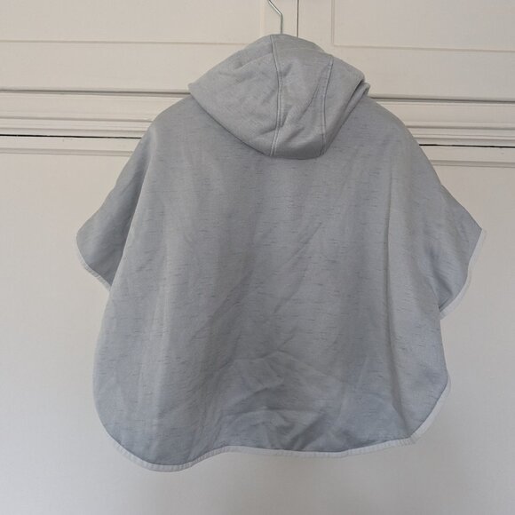 Under Armour Fleece Fashion Top, junior/youth M or womens XS/XXS - Picture 2 of 5